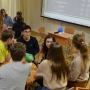 10 классы Международной лингвистической школы открыли серию игр Game Club