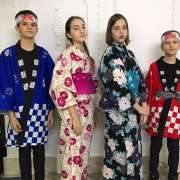 Ученики МЛШ, изучающие японский язык, выступили на официальном приеме по случаю нового года по восточному календарю 