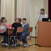 Game Club 9 и 5 классов Международной лингвистической школы: побеждает быстрота реакции и знания!