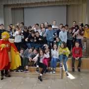 Неделя наук в Международной лингвистической школе продолжается: шестиклассники знакомятся с китайским супергероем Сунь Укун 