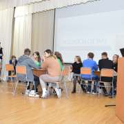 Game Club 9 и 5 классов Международной лингвистической школы: побеждает быстрота реакции и знания!
