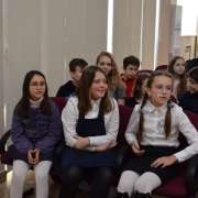 Ученики младших классов МЛШ окунулись в зимнюю сказку