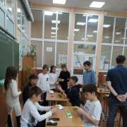В Международной лингвистической школе состоялись соревнования по спидкубингу