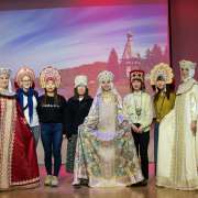 Журналисты ВГТРК «Владивосток» сняли сюжет об учителе Международной лингвистической школы Ольге Лукинец 