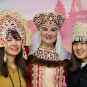 Журналисты ВГТРК «Владивосток» сняли сюжет об учителе Международной лингвистической школы Ольге Лукинец 