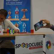 Ученики Международной лингвистической школы приняли участие в III чемпионате по спидкубингу на Дальнем Востоке 