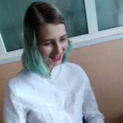 Эксперимент на себе – самый убедительный, считает учитель биологии МЛШ Софья Охотина 