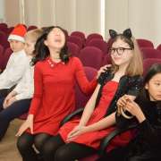 Как в сказке придет Новый год: в Международной лингвистической школе состоялся утренник 