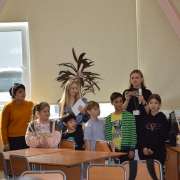 Праздничный концерт и спортивная игра «А ну-ка, мальчики!» прошли в Международной лингвистической школе в честь Дня защитника Отечества