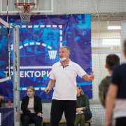 В Международной лингвистической школе сыграли в настольный теннис и пионербол