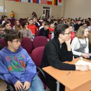 Финал Недели наук в Международной лингвистической школе: каллиграфия, интеллектуальные игры и квесты