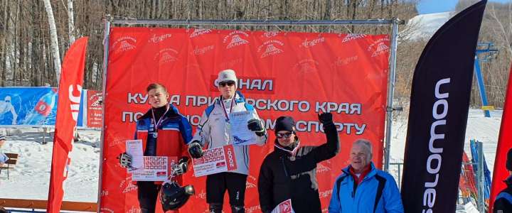 Спартакиада в МЛШ: шахматы и горнолыжный спорт 