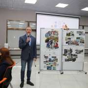 Команда десятиклассников Международной лингвистической школы приняла участие в первом  школьном форсайте «Будущее Владивостока: мечтаем и делаем»