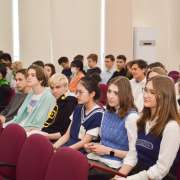 Определены победители сферодеятельностной игры «Владивосток – город мечты» среди учеников 10 классов Международной лингвистической школы 