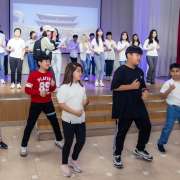 International Week 2021 в Международной лингвистической школе: Красота спасет мир 