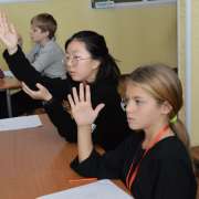 Не принимайте подарки у «добрых» незнакомцев: волонтер общественной организации «ПримПоиск» провела необычный урок для пятиклассников МЛШ   