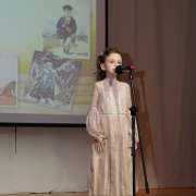 В Международной лингвистической школе завершился конкурс чтецов «Я лиру посвятил народу своему»