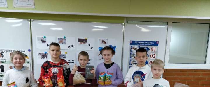В Международной лингвистической школе завершился сбор корма для зимующих птиц в Национальном парке «Земля леопарда»