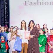 Триумф моды и стиля: в Международной лингвистической школе состоялся Junior Fashion & Design 2022 