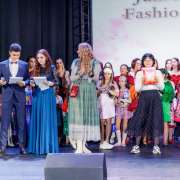 Триумф моды и стиля: в Международной лингвистической школе состоялся Junior Fashion & Design 2022 