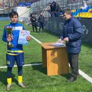 Ученики Международной лингвистической школы побеждают в футболе и горных лыжах 