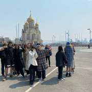 Ученики 8 классов Международной лингвистической школы завершили проект “The Cultural Heritage of Vladivostok” пешеходной экскурсией 