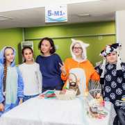 В Международной лингвистической школе состоялась благотворительная Пасхальная ярмарка 