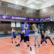 Спорт в МЛШ: абсолютные чемпионы Дальнего Востока по спортивным танцам, команда учителей обыграла учеников, 4 класс лучший в пионерболе  