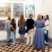 В Музее истории Дальнего Востока имени В.К. Арсеньева открылась выставка «Дебют» учащихся художественной школы МЛШ 