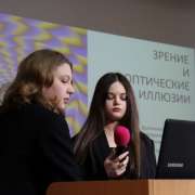 Ученики 10 классов Международной лингвистической школы успешно защитили проектные и исследовательские работы