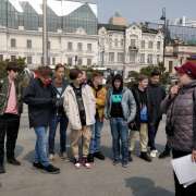 Ученики 8 классов Международной лингвистической школы завершили проект “The Cultural Heritage of Vladivostok” пешеходной экскурсией 