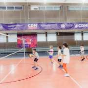 Спорт в МЛШ: абсолютные чемпионы Дальнего Востока по спортивным танцам, команда учителей обыграла учеников, 4 класс лучший в пионерболе  