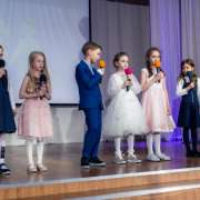 1 класс, до свидания: в Международной лингвистической школе состоялся праздник для первоклассников  