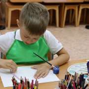 Лепим, рисуем, танцуем, играем: творческие уроки в начальных классах МЛШ формируют у ребят самостоятельность, ответственность и умение учиться   