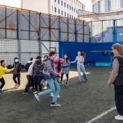 Веселыми спортивными играми завершается International Week в Международной лингвистической школе   
