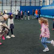 Веселыми спортивными играми завершается International Week в Международной лингвистической школе   
