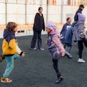 Веселыми спортивными играми завершается International Week в Международной лингвистической школе   