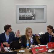 Старшеклассники Международной лингвистической школы стали участниками конференции по Модели ООН в ДВФУ