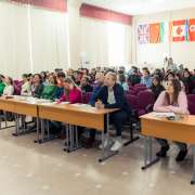 «Души прекрасные порывы»: ученики Международной лингвистической школы читали свои любимые стихи 
