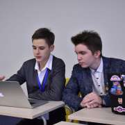 Старшеклассники Международной лингвистической школы стали участниками конференции по Модели ООН в ДВФУ
