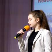 Исследовательский проект «Historical Heritage of Vladivostok Fortresses» стартовал в 8 классах Международной лингвистической школы 