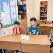 Интеллектуальной игрой «Умники и умницы» завершилась предметная неделя в начальных классах МЛШ 