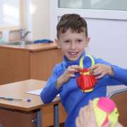 Новый год по-китайски в Международной лингвистической школе: создаем новогодние китайские фонарики и соревнуемся в искусстве каллиграфии 