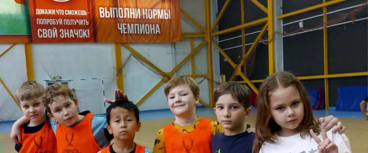 Ученики начальных классов Международной лингвистической школы завершили спартакиаду шахматными партиями 