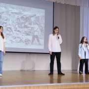 Ученики 8 классов Международной лингвистической школы завершили исследовательский проект «Historical Heritage. Vladivostok Fortress» публичное защитой