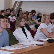 Ученики 8 классов Международной лингвистической школы завершили исследовательский проект «Historical Heritage. Vladivostok Fortress» публичное защитой