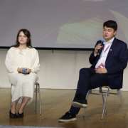 Петр Лундстрем и Екатерина Агранович рассказали ученикам МЛШ о добровольчестве,  идеологии и почему надо много учиться