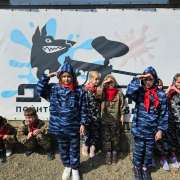 Ученики 3м1 класса Международной лингвистической школы сыграли в пейнтбол и убедились, что командный дух очень важен! 