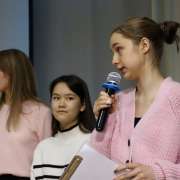 Ученики 10 классов Международной лингвистической школы успешно завершили проект «Владивосток – город будущего»