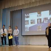 Ученики 10 классов Международной лингвистической школы успешно завершили проект «Владивосток – город будущего»